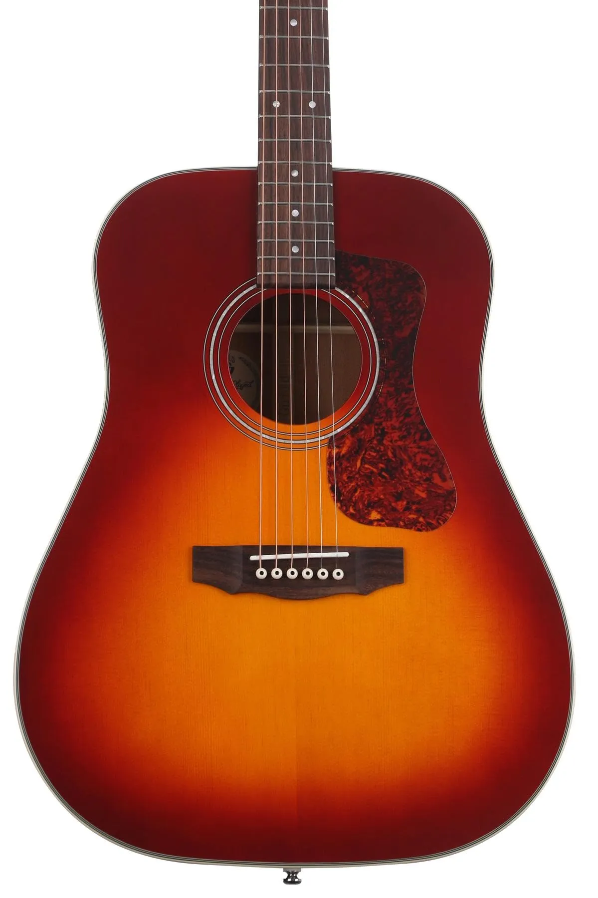 Guild D-140 Dreadnought Acoustic Guitar - Cherry Burst, 6-string, Spruce Top, Rosewood Fingerboard