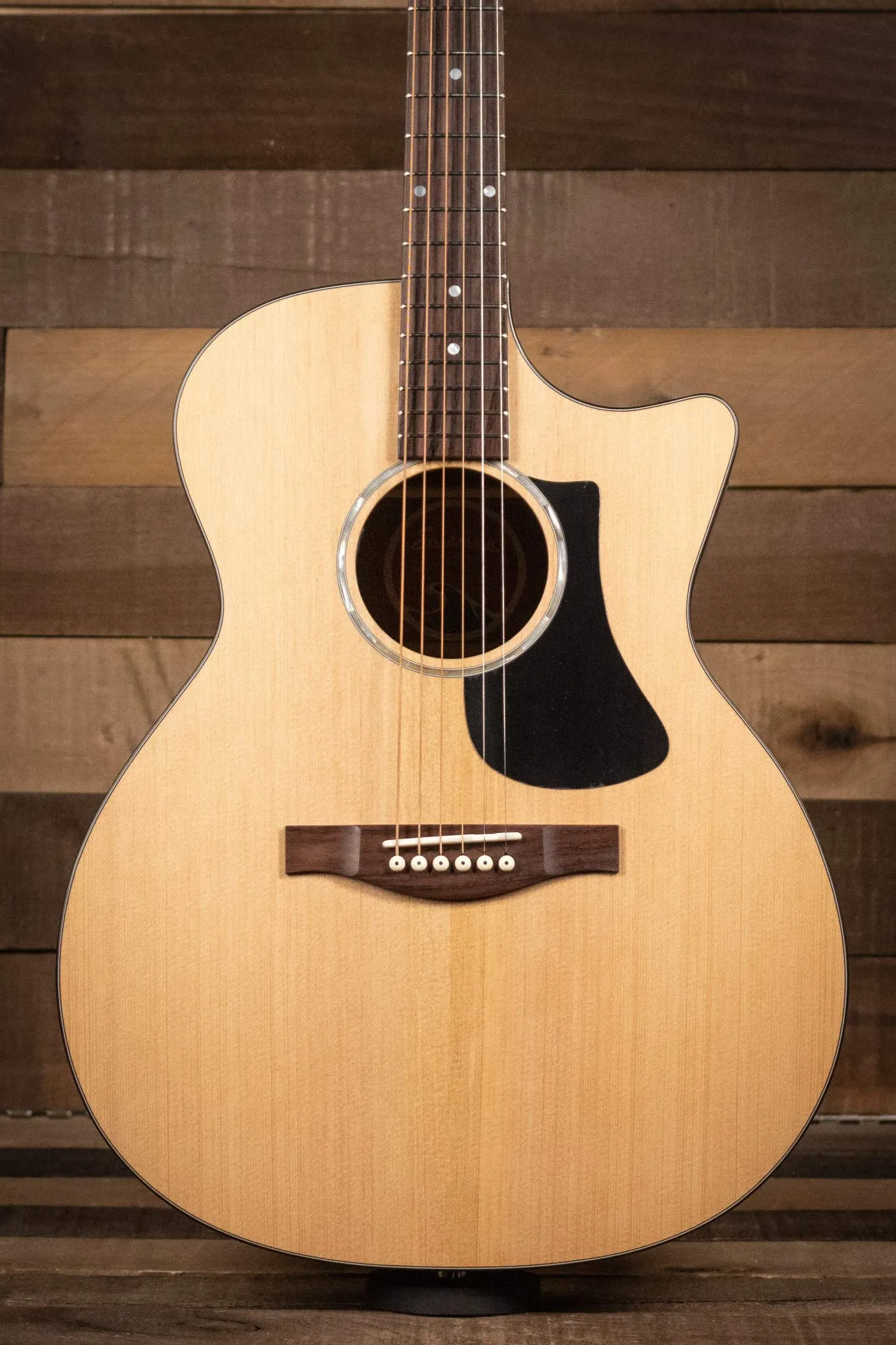 PCH1-GACE Acoustic-electric Guitar - Natural Finish, 6-String, Spruce Top, Rosewood Fingerboard